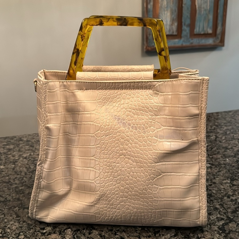 Urban originals iconic love bag - Picture 5 of 12